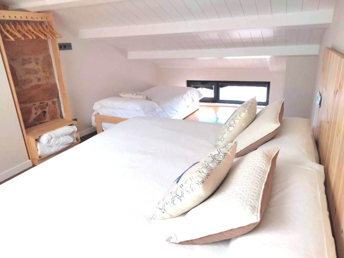 Vila Mariña. Casa marinera con terraza sobre el mar en Caión Cayón  Exterior foto